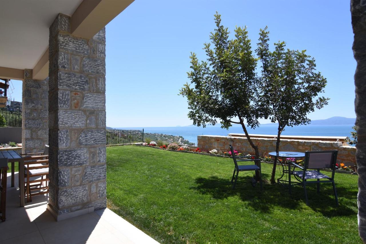 Villa Dafni - Infinite Sea Vistas With Private Pool Каламата Экстерьер фото